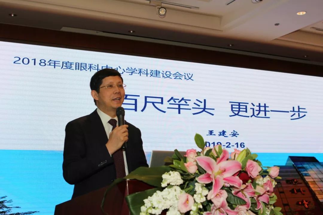 90de623ab1655d13a05215490d525ff3.jpg